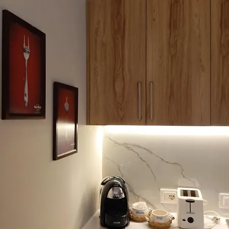 Sunset View Apartment *